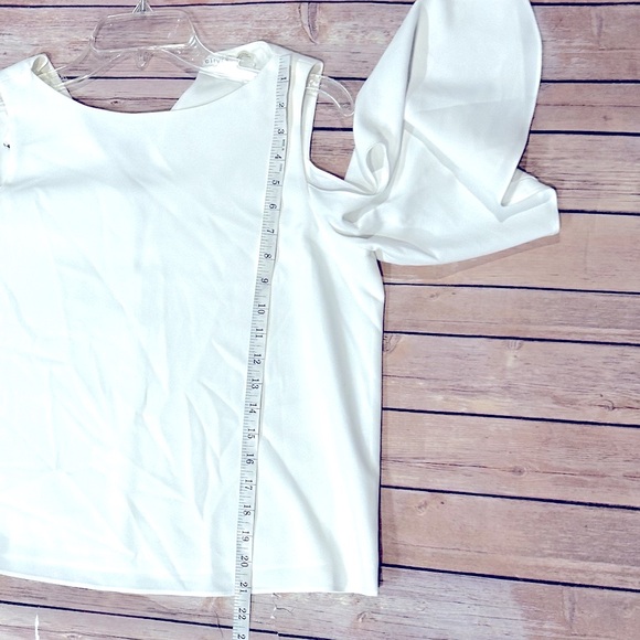 Designer Alice + Olivia Top - Picture 10 of 12